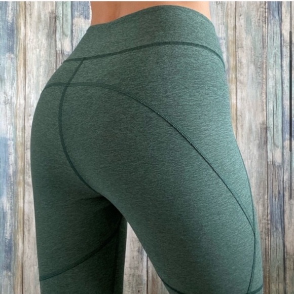 Green OV Leggings - Picture 3 of 4